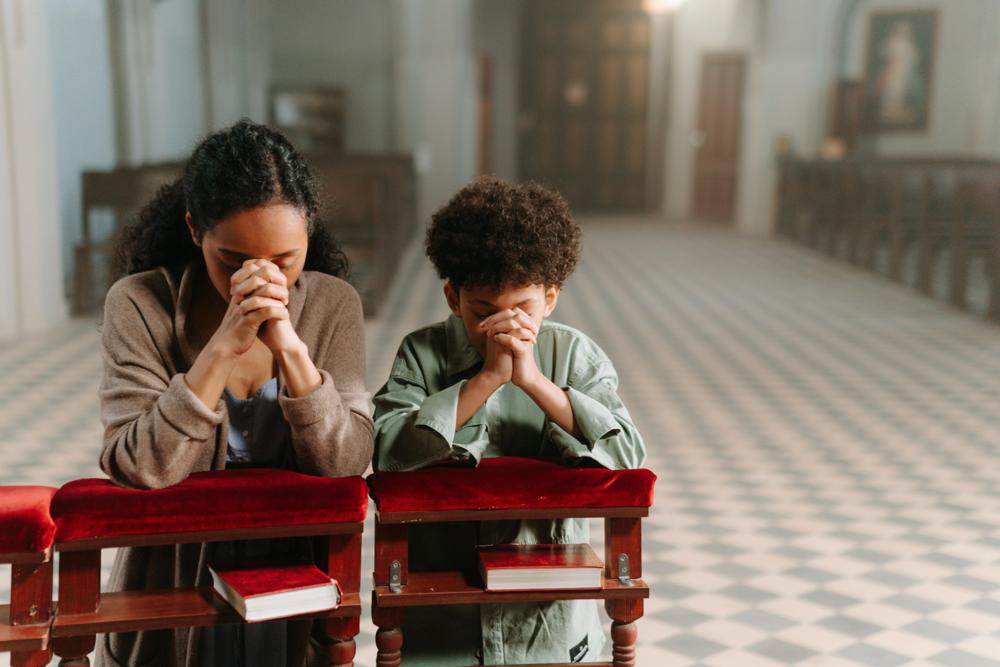 prayer setting-c242e8bf2c7342cf9047ffe814bc0319.jpg prayer setting